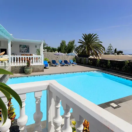Вілла Graceful 5 Bedrooms Vega Del Carmen Пуерто-дель-Кармен
